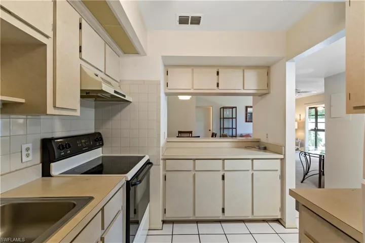 8101 South Woods Circle # 14, Fort Myers Fl 33919