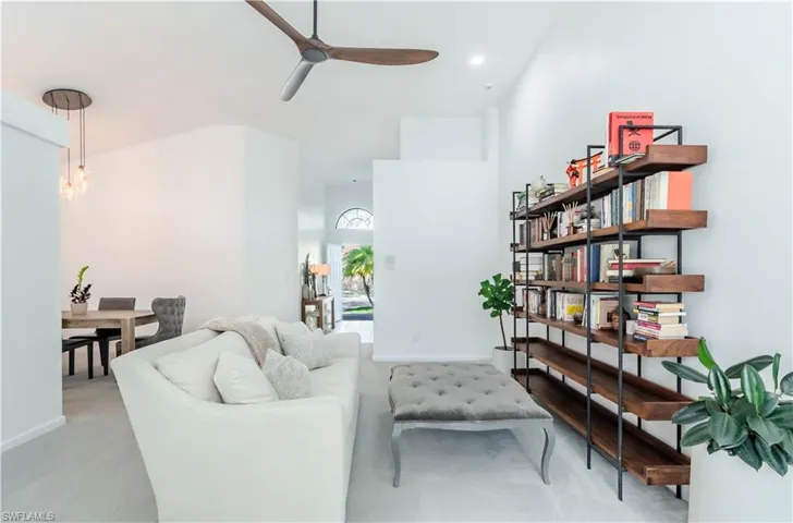 7700 Citrus Hill LN, NAPLES FL 34109