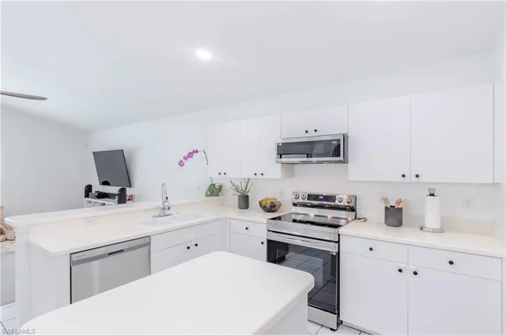 7700 Citrus Hill LN, NAPLES FL 34109