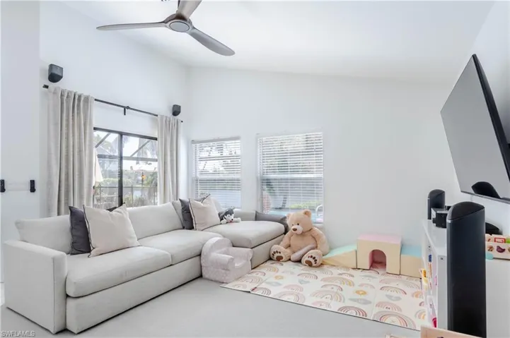 7700 Citrus Hill LN, NAPLES FL 34109