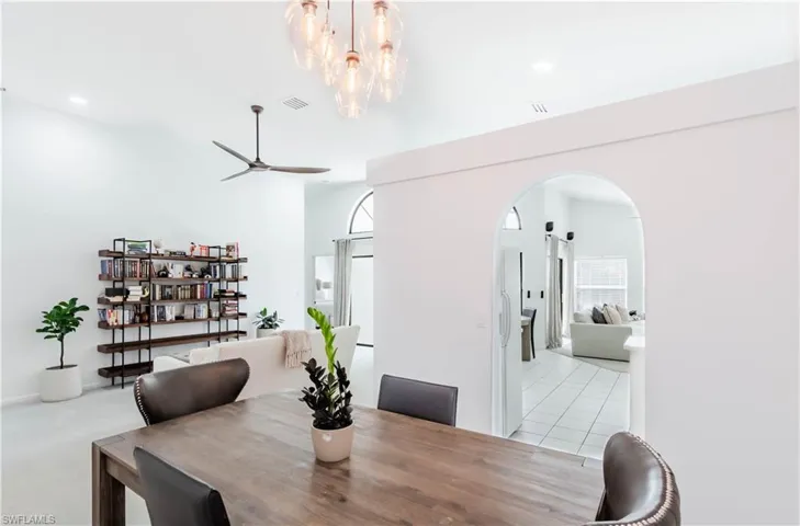 7700 Citrus Hill LN, NAPLES FL 34109