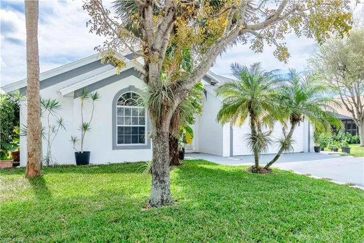 7700 Citrus Hill LN, NAPLES FL 34109