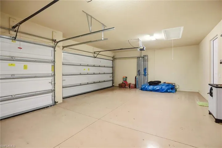 3 car garage