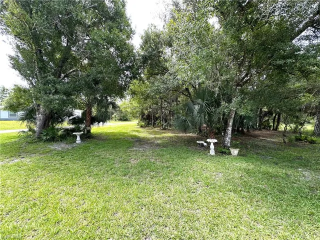 1/2 acre lot on south side of property that is potentially available as well.