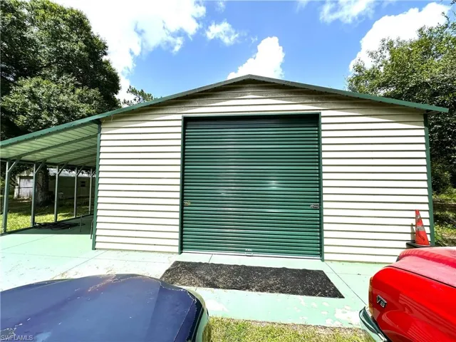 1019  Wells  AVE, Lehigh Acres, FL 33972