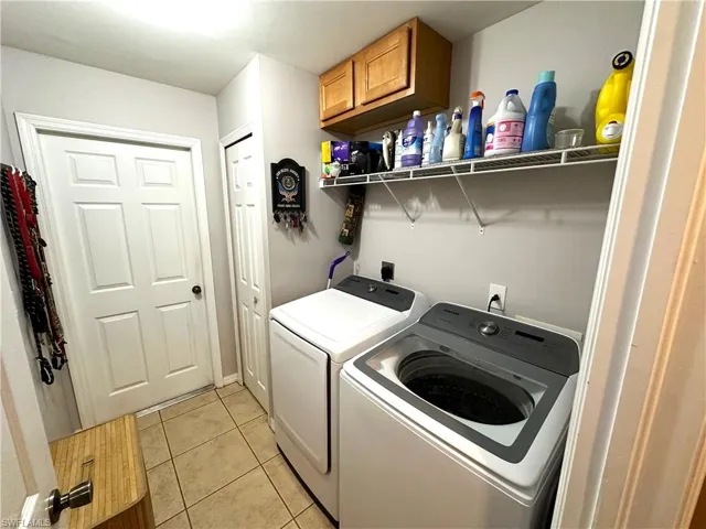 1019  Wells  AVE, Lehigh Acres, FL 33972
