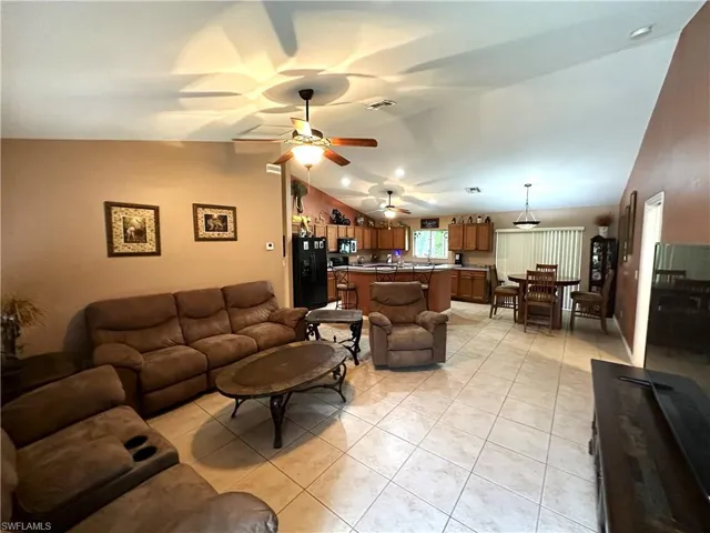 1019  Wells  AVE, Lehigh Acres, FL 33972
