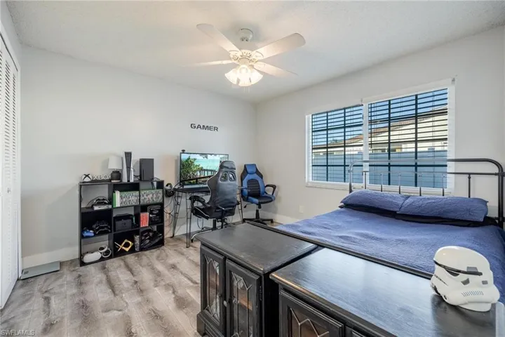 Guest Bedroom #1