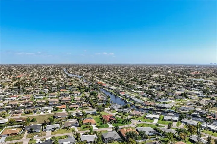 4305 1st Ave, Cape Coral, Florida 33904