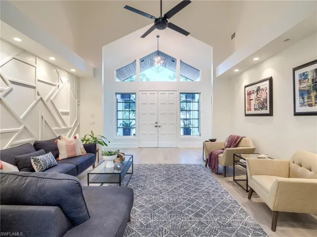 Decorative features adds depth and texture