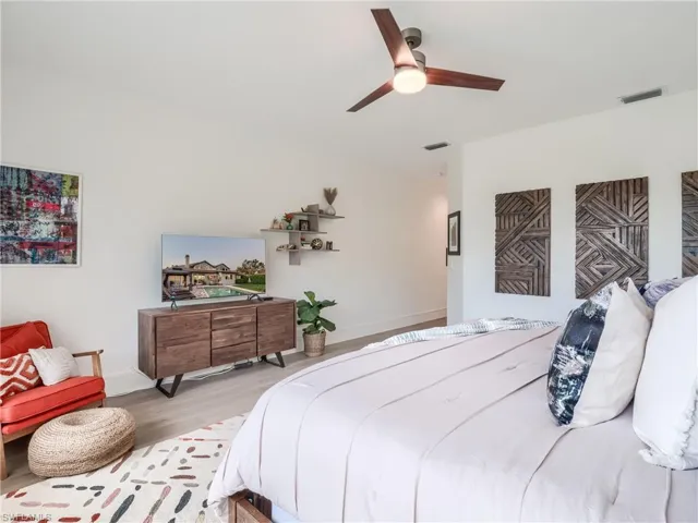 11  Catalpa  CT, Fort Myers, FL 33919