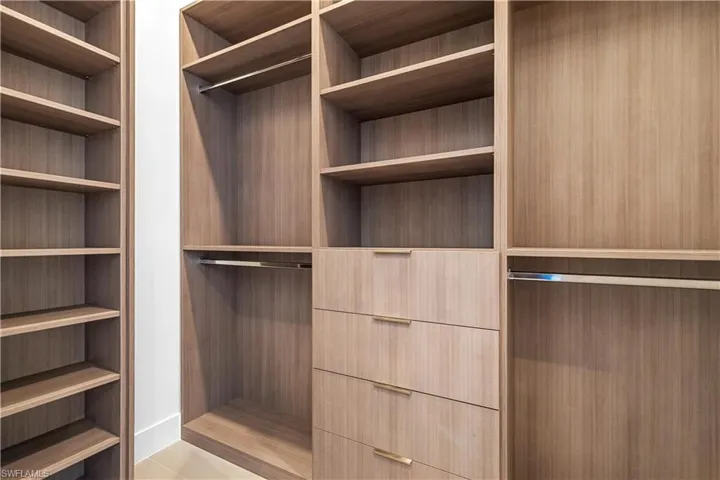 Dual walk-in closets