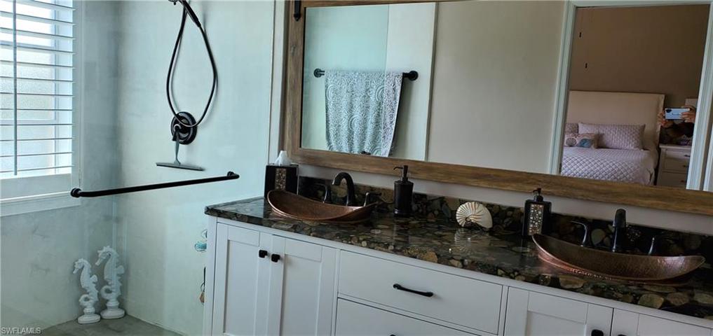 Owner's Bathroom