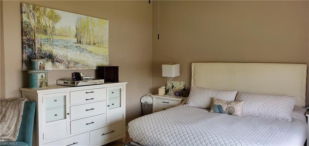 Owner's bedroom