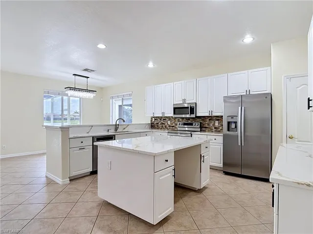 15641 Alton Dr, Fort Myers, Florida 33908