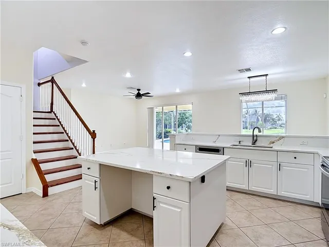 15641 Alton Dr, Fort Myers, Florida 33908