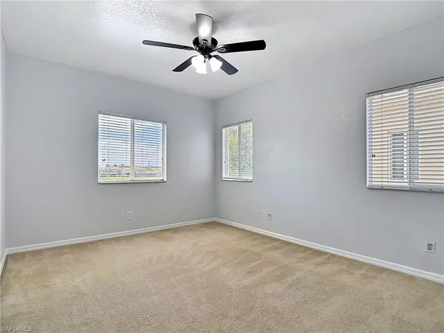 15641 Alton Dr, Fort Myers, Florida 33908