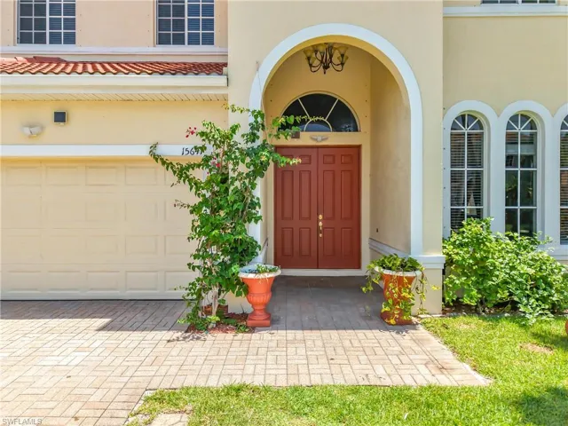 15641 Alton Dr, Fort Myers, Florida 33908