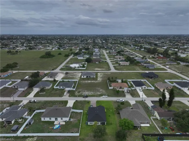 530 Nw 23rd Ter, Cape Coral, Florida 33993
