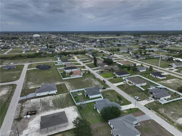 530 Nw 23rd Ter, Cape Coral, Florida 33993