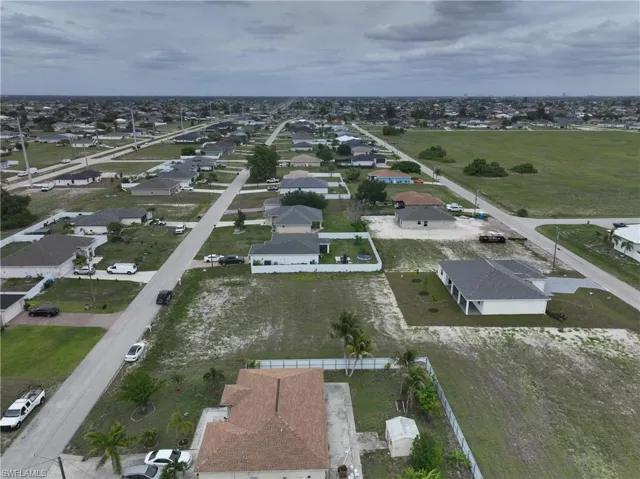 530 Nw 23rd Ter, Cape Coral, Florida 33993