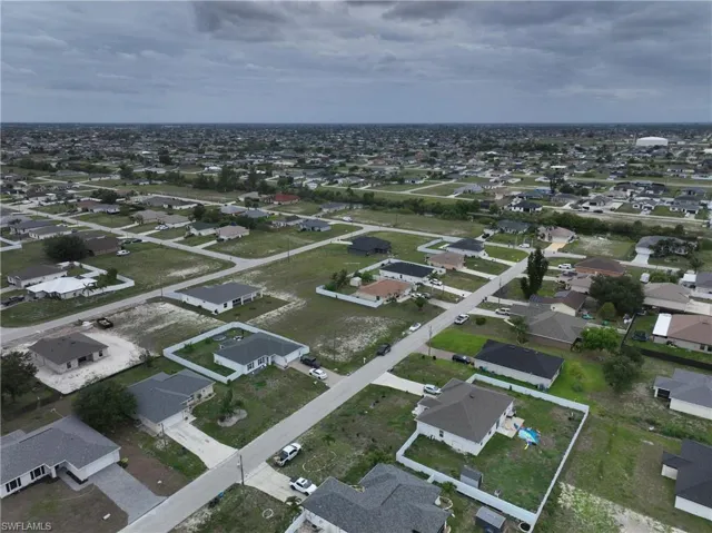 530 Nw 23rd Ter, Cape Coral, Florida 33993
