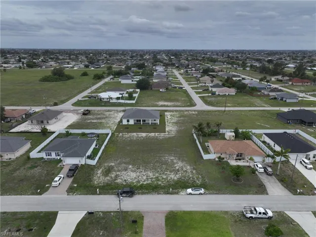 530 Nw 23rd Ter, Cape Coral, Florida 33993