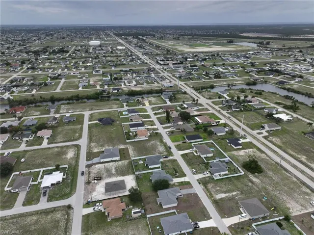 530 Nw 23rd Ter, Cape Coral, Florida 33993