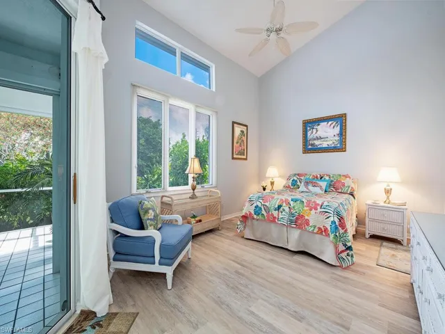 3616  Belair  LN, Naples, FL 34103