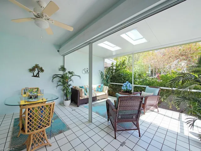 3616  Belair  LN, Naples, FL 34103