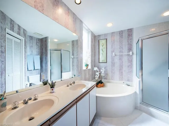 3616  Belair  LN, Naples, FL 34103