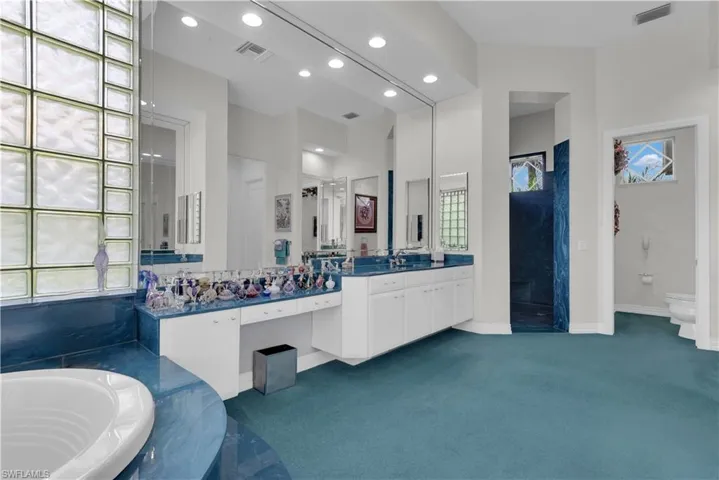 Master Suite Bath