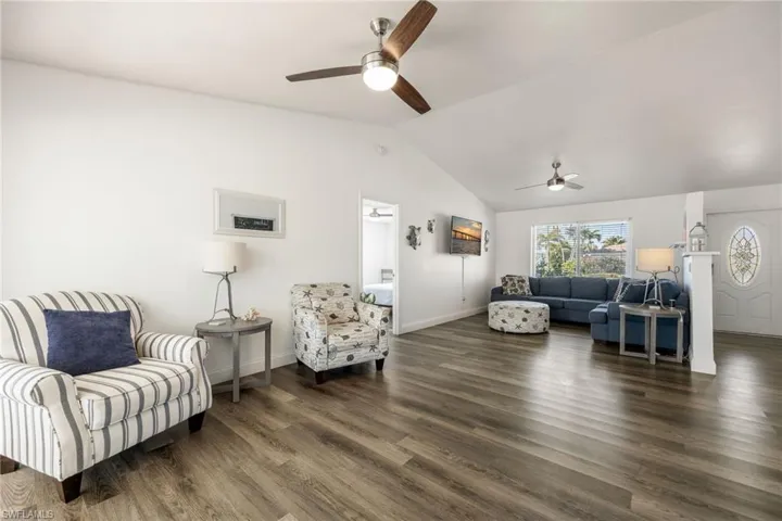 432 SW 38th  TER, Cape Coral, FL 33914