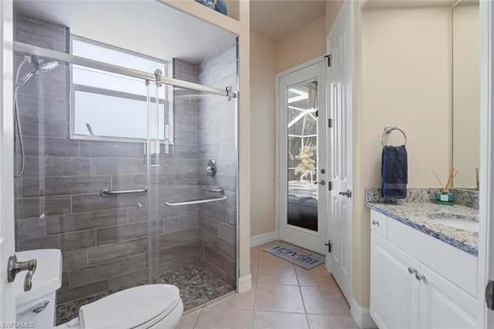 8348 Southwind Bay Cir, Fort Myers, Florida 33908