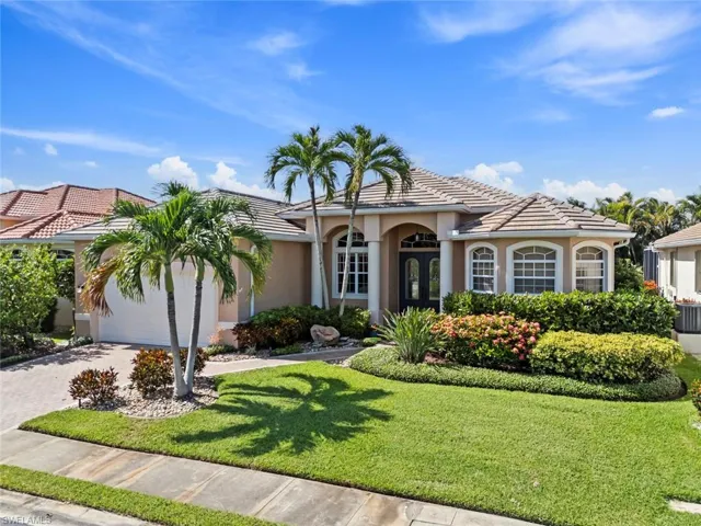 8348 Southwind Bay Cir, Fort Myers, Florida 33908