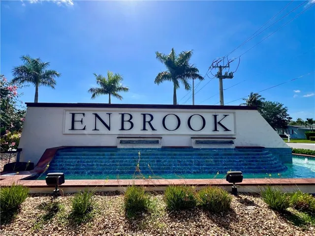 1130 Rolling Brook Ln, Naples, Florida 34114