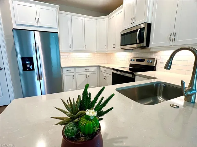 1130 Rolling Brook Ln, Naples, Florida 34114