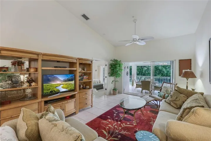 2036  Cascades  DR, Naples, FL 34112