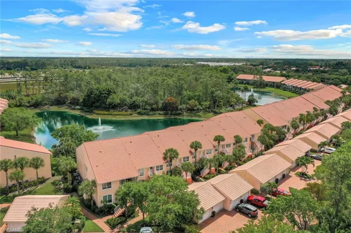 2036  Cascades  DR, Naples, FL 34112