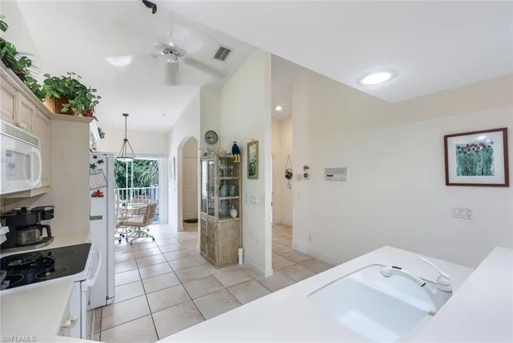 2036  Cascades  DR, Naples, FL 34112