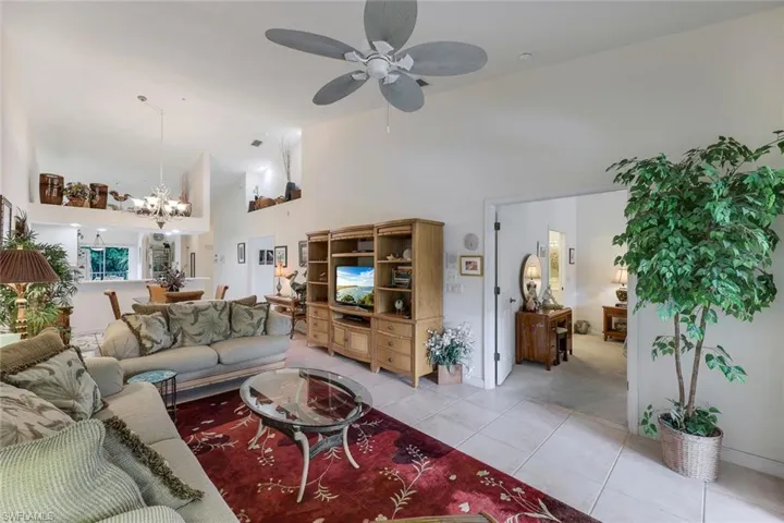 2036  Cascades  DR, Naples, FL 34112
