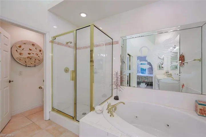 2036  Cascades  DR, Naples, FL 34112