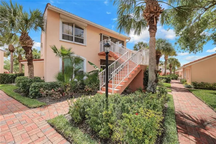 2036  Cascades  DR, Naples, FL 34112