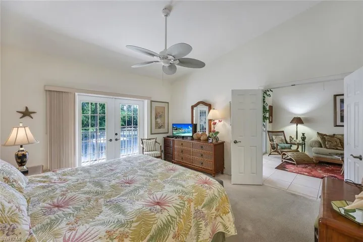 2036  Cascades  DR, Naples, FL 34112