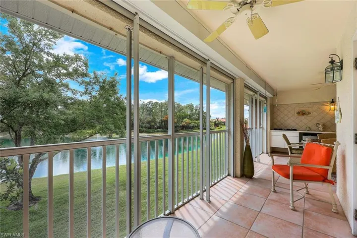 2036  Cascades  DR, Naples, FL 34112