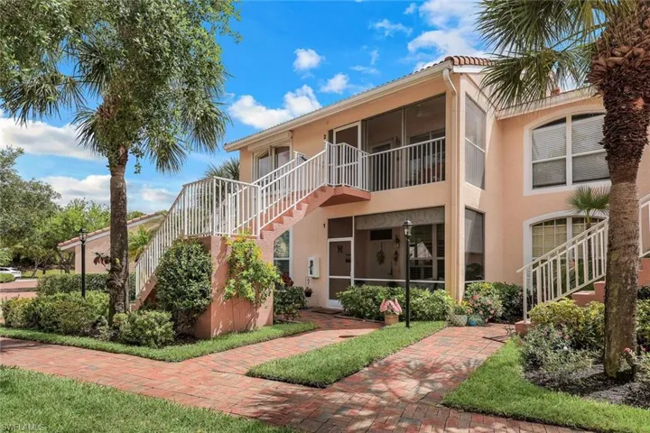 2036  Cascades  DR, Naples, FL 34112
