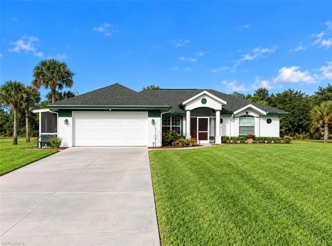 707 Washington Ave, Lehigh Acres, Florida 33972