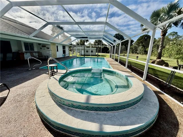 707 Washington Ave, Lehigh Acres, Florida 33972