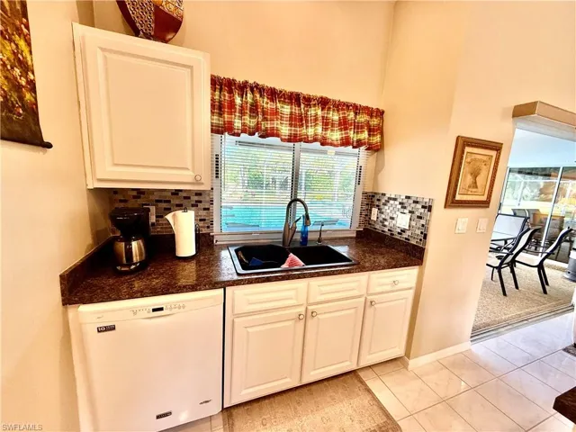 707 Washington Ave, Lehigh Acres, Florida 33972