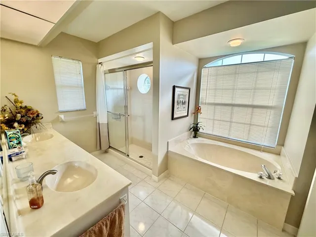 707 Washington Ave, Lehigh Acres, Florida 33972